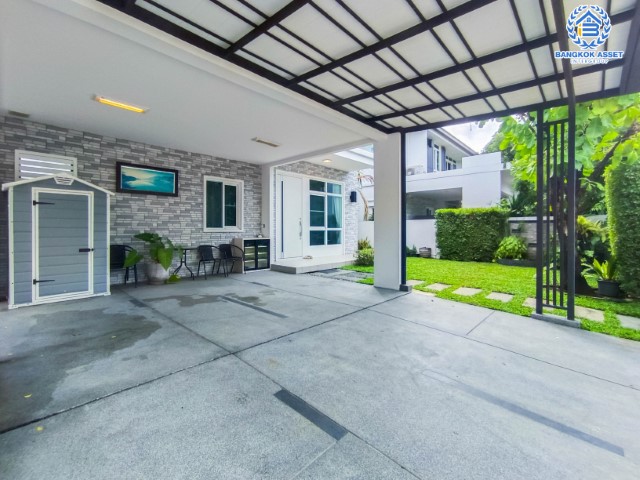 *****บ้านเดี่ยวมือสองนนทบุรี ม.มัณฑนา ราชพฤกษ์-สะพานเจษฎาบดินทร์ฯ เนื้อที่มากถึง 58 ตร.ว. ฟังก์ชัน 3 ห้องนอน 3 ห้องน้ำ 2 ที่จอดรถ บนทำเลติดถนนราชพฤกษ์ เชื่อมต่อถนนหลายเส้นทาง เดินเข้าเมืองสะดวก ใกล้ทางด่วน "ศรีรัช" ห้ามพลาด!